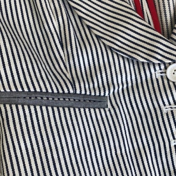 A/X Armani Exchange Pinstripe 2 Button V-Neck Vest - Picture 7 of 7